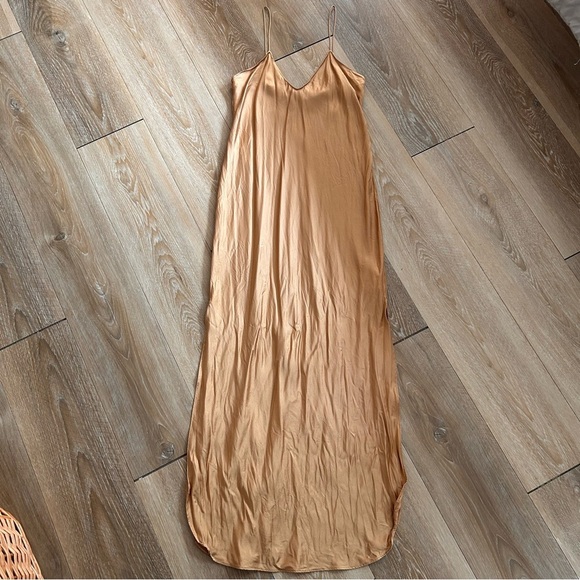 Banana Republic 100% Silk Dreamer Maxi Slip Dress in Warm Copper Gold - Picture 2 of 8